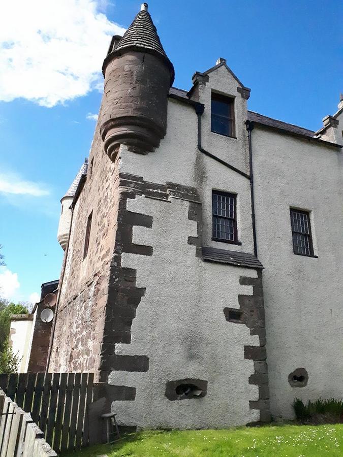 Hallgreen castle Inverbervie Buitenkant foto